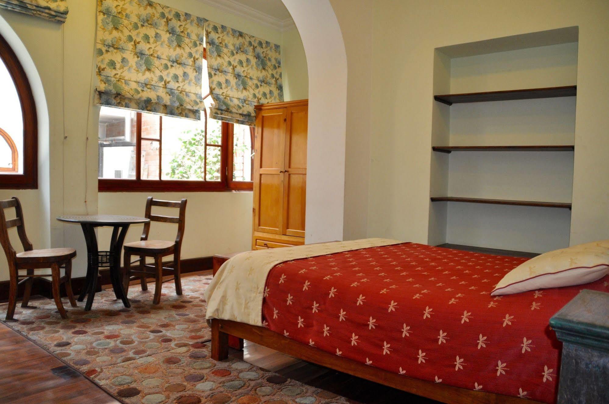 Boutique Hotel Casa Foch Кито Экстерьер фото